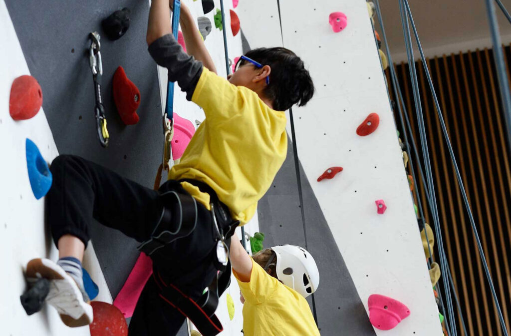 Juniors on the climbing wall