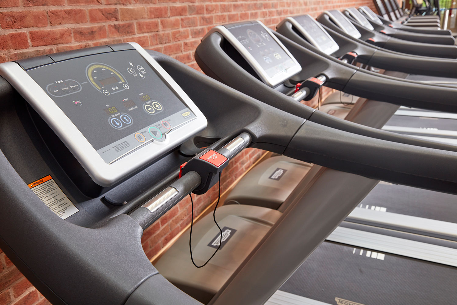 Accessible treadmill in Sport & Fitness gym