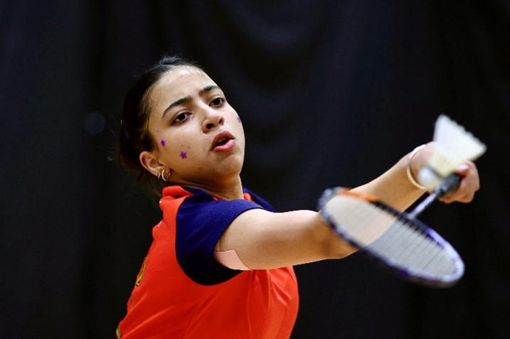 Samayara playing badminton