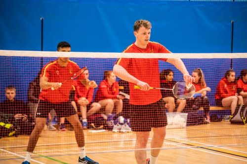 Badminton